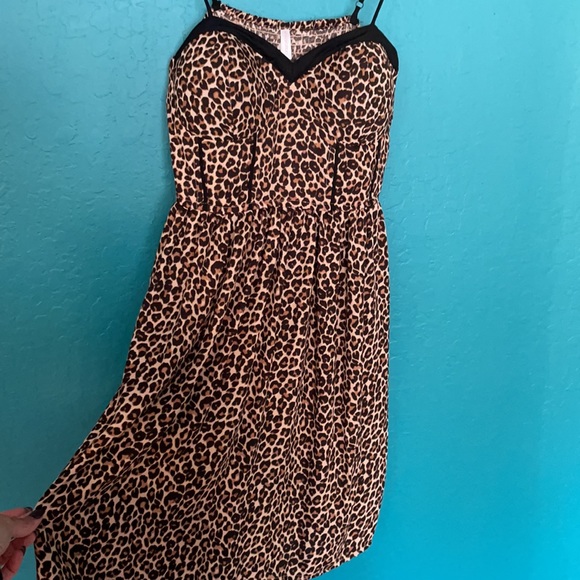 Xhilaration Dresses & Skirts - Leopard dress